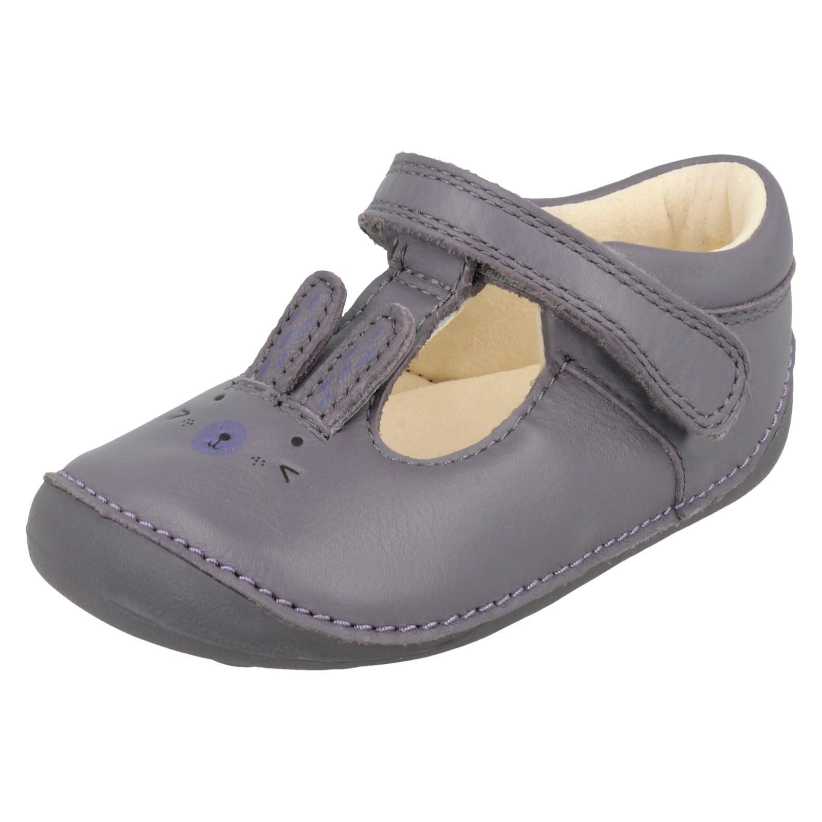 clarks little girl shoes