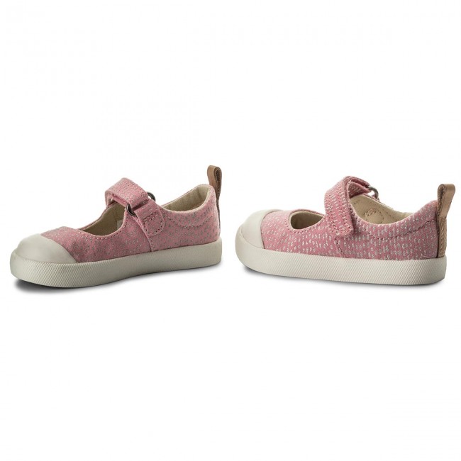 Girls Clarks Casual Canvas Shoes *Halcy Wink* 